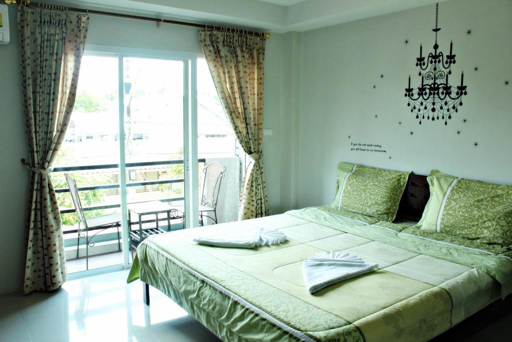 The Day Hotel Chonburi Exterior photo